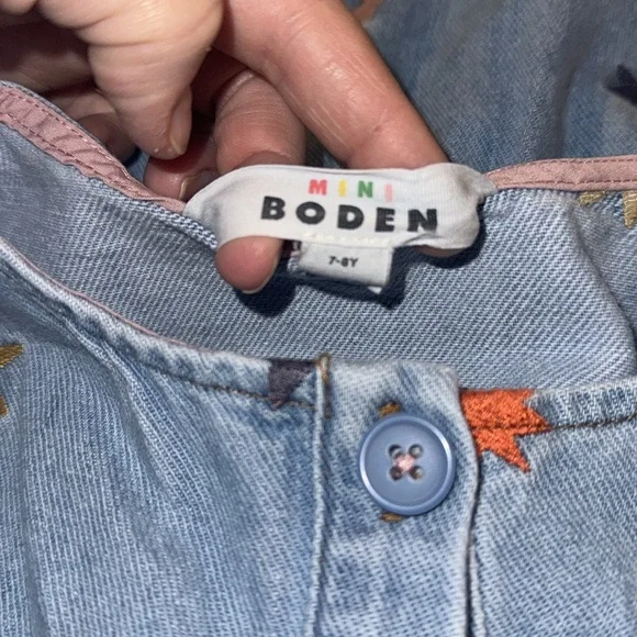 Mini Boden Embroidered Stars Button Pinafore Dress, EUC, size 7-8 - Picture 2 of 6